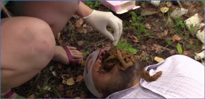 MilanaSmelly erniedrigt Vitaly auf Ukrainisch – ScatVip poster