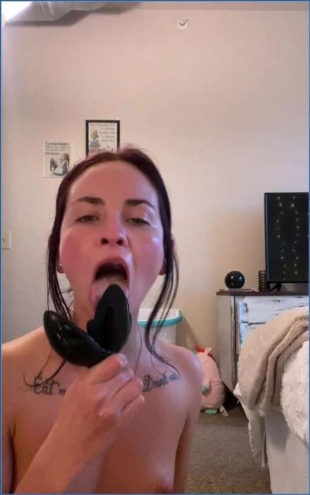 LilbuttLex in FullHD Anal Gaping & Scat Scenes – ScatVip poster