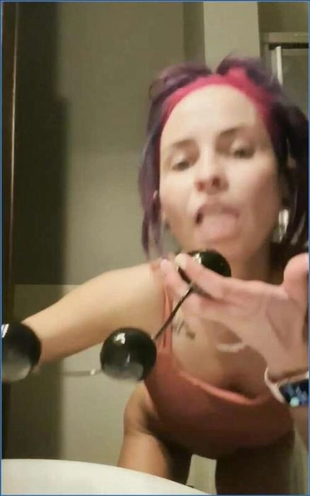 Download LilbuttLex in Wild Scat and Pee Fetish Scenes | Stream or Download ScatVip.com