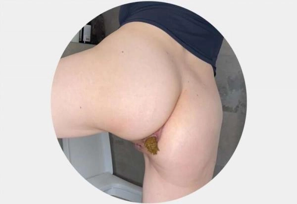 A Different Poop Smell 4K UltraHD ( 2026) 1.31 GB – ScatVip poster