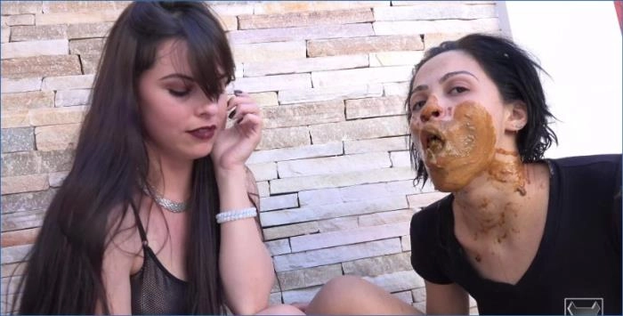 Demi Lilith und Bianca essen Kot – Solo UHD – ScatVip poster