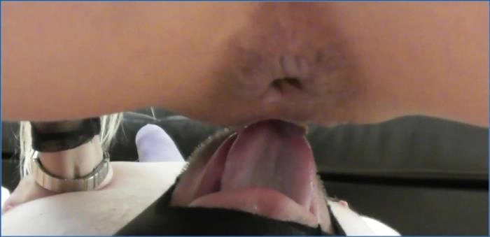 Punci nyalás, fasz szopás, kaki evés – Femdom FullHD Princess Nikki – ScatVip poster