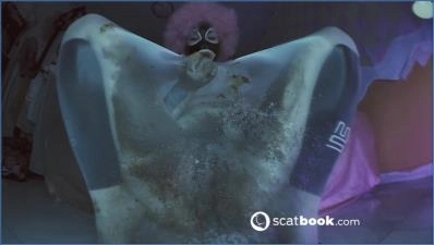 Sweet Betty Parlour- Nylon, Scat, Fisting im Wohnzimmer FullHD 1080p - related scat video at ScatVip