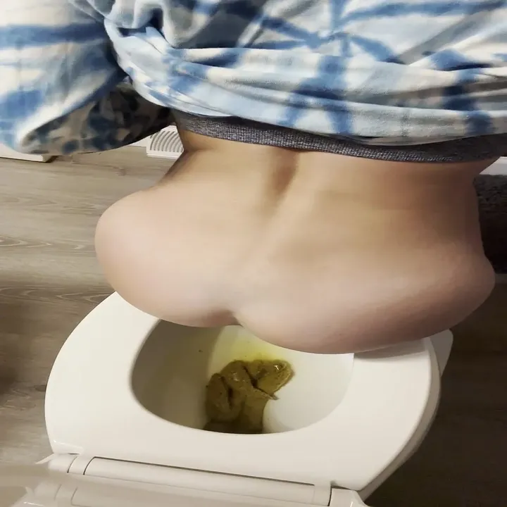 Kaviar and Piss: A Wet and Messy Double Dump - scat and piss combo - scat porn video at ScatVip.com