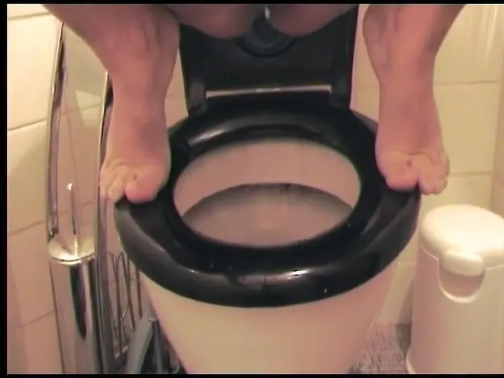 Relaxed Solo Scat Mess - Unhurried Defecation and Smearing - Natural - popular scat video at ScatVip