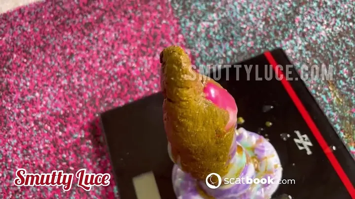 Smutty Luce Stretches the Tension Before Releasing a Heavy Brown - scat porn video at ScatVip.com
