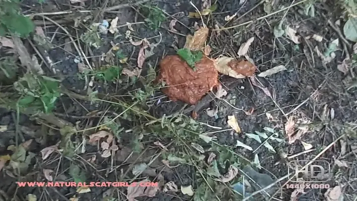 Cheeky Amateur Girl Delivers a Playful Scat Mess with Personality - popular scat video at ScatVip