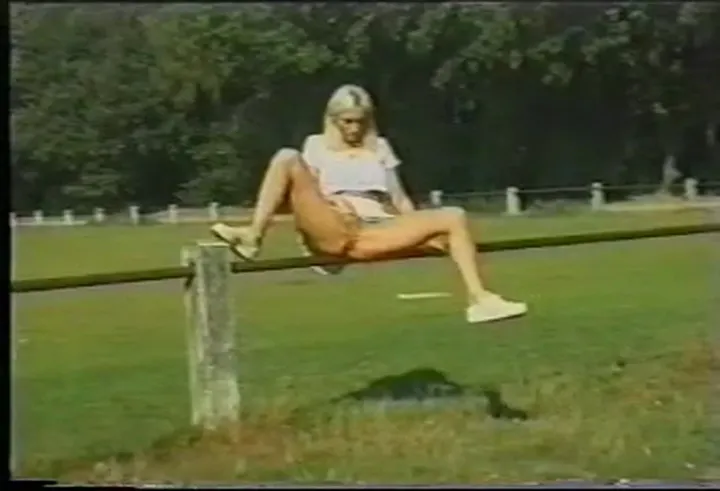 Fanny Steel Takes Her Solo Watersports Fun Outdoors in a Golden Age - popular scat video at ScatVip