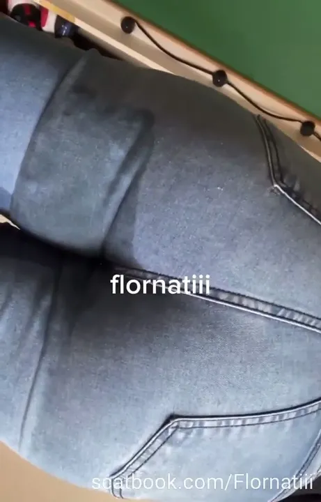 Flornatiii's Candid Kaviar Clip: Amateur Scat in Unfussed Detail - popular scat video at ScatVip